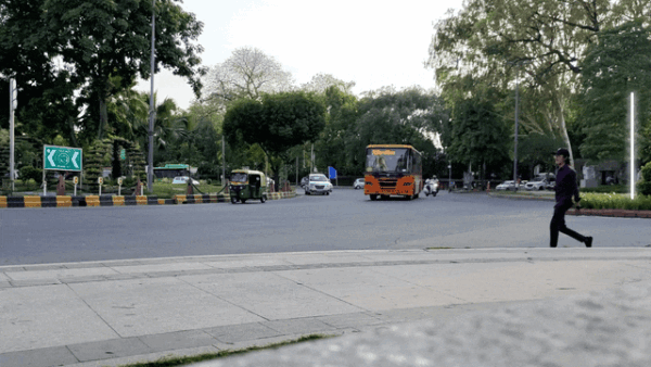 Floating Rectangle Outline and Highlight Effect for DaVinci Resolve | Open Rectangle Focus