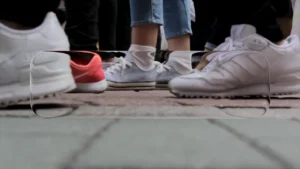 free-davinci-resolve-liquid-glass-effect Free DaVinci Resolve Liquid Glass Effect | Liquid Glass Lite